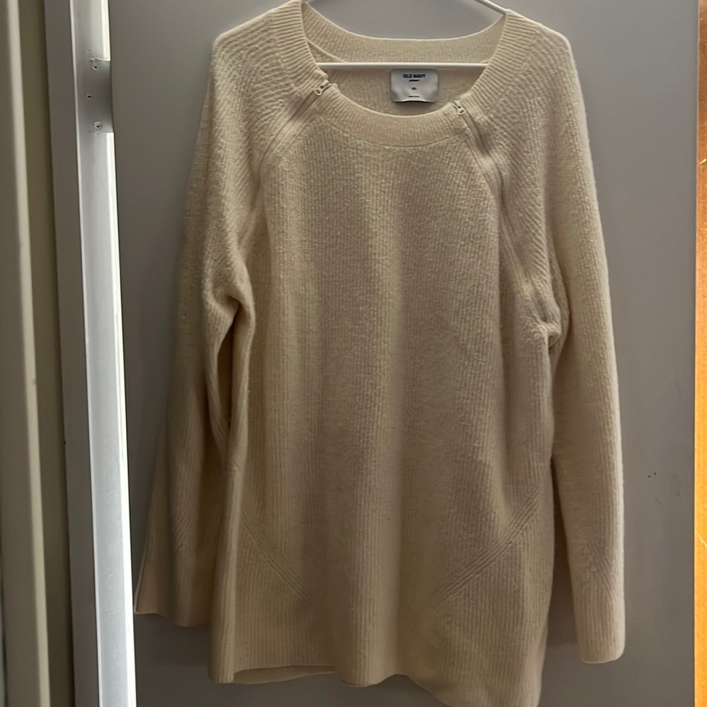 Old Navy XXL Cream colored nursing sweater